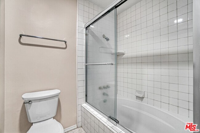 Building Photo - 8601 Falmouth Ave