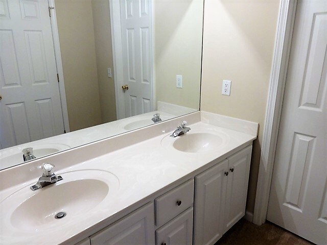 Building Photo - 26 Coronado Ct