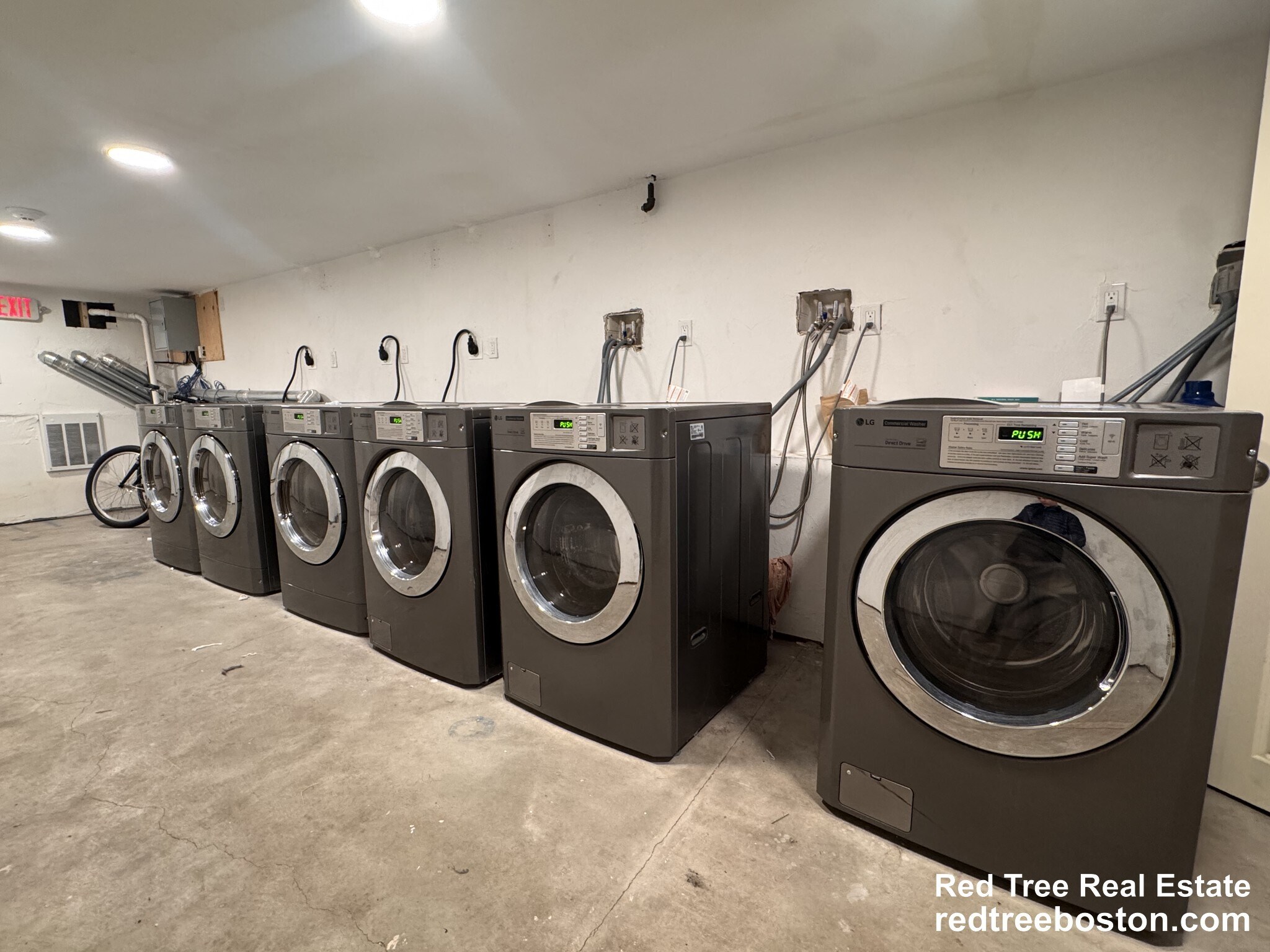 Building Photo - 5 Edwin St