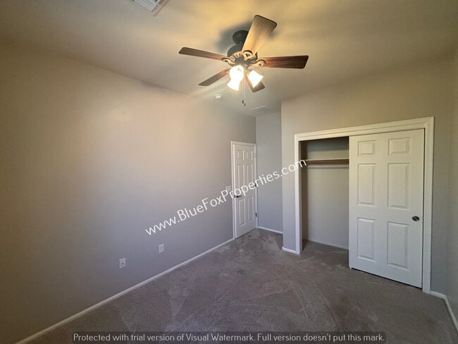 Building Photo - 12661 N Greenberry Dr