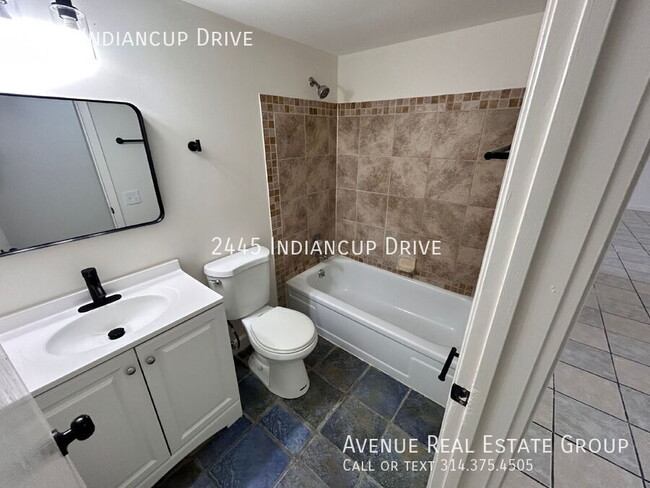 Building Photo - 2445 Indiancup Dr