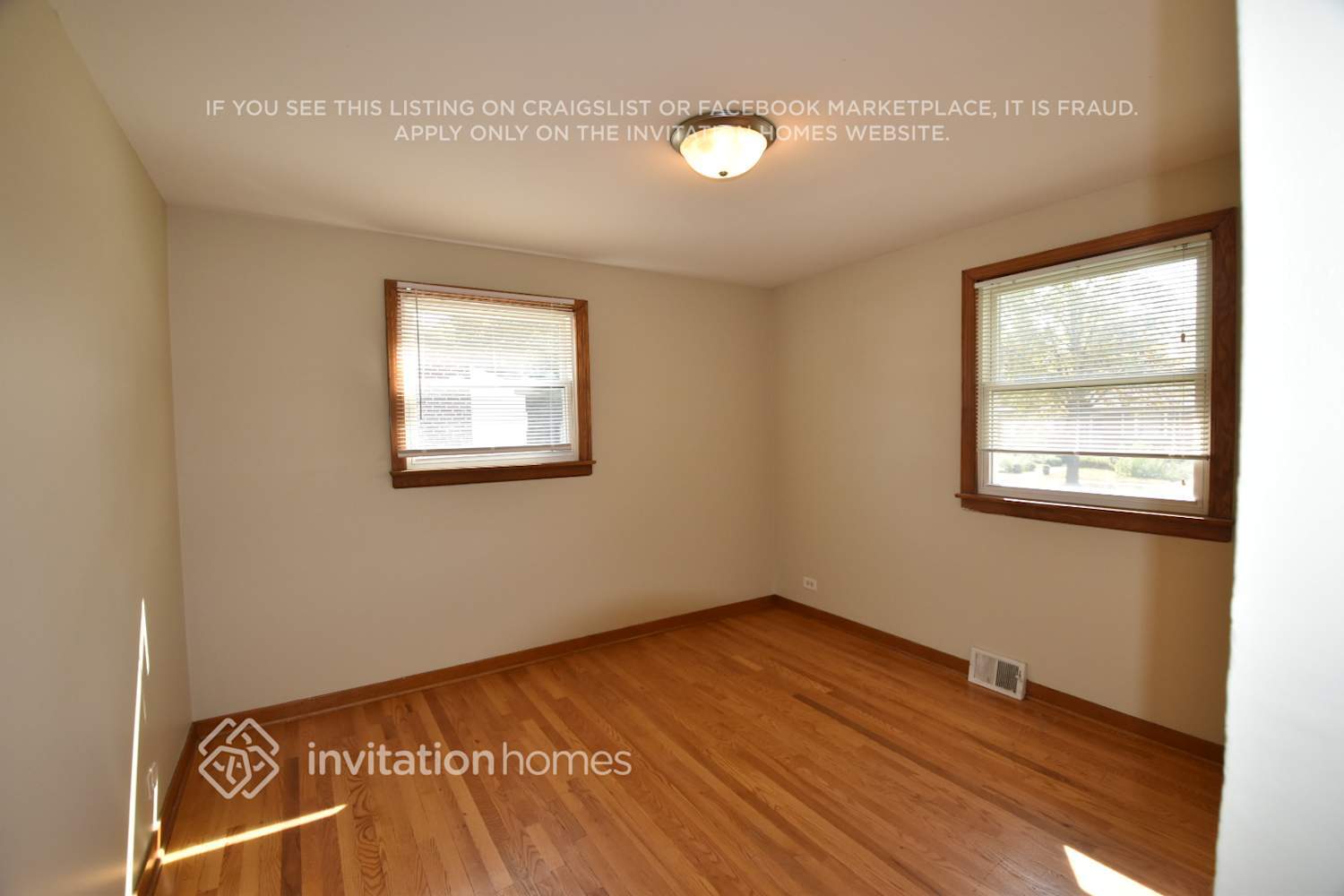 Building Photo - 3615 Cleveland Ave