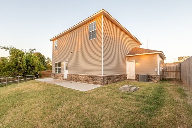 Building Photo - 3 Bed | 2.5 Bath in Broken Arrow!
