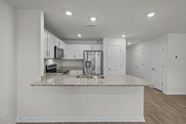 Building Photo - 2309 Gracie Ln