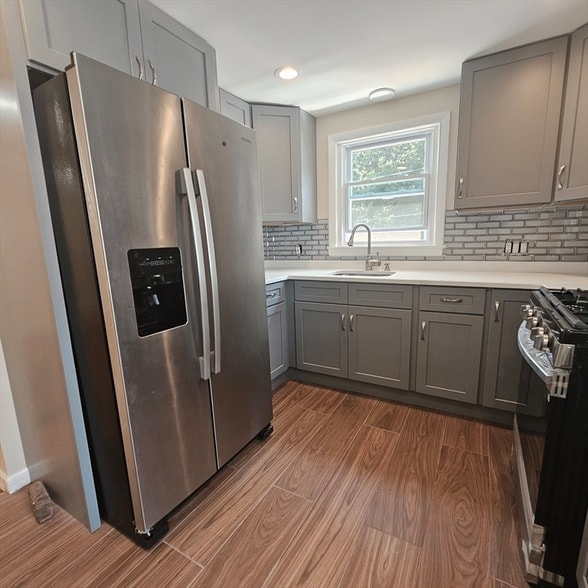 Building Photo - 131 Itasca St