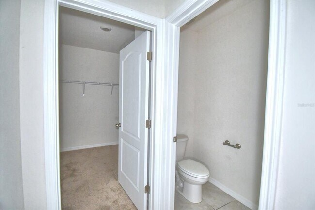 Building Photo - 5628 Siltstone St