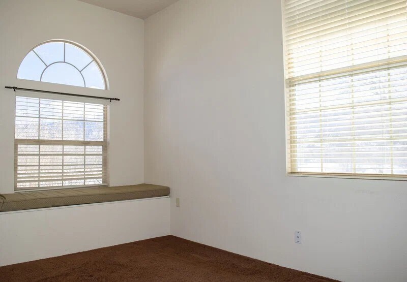 Building Photo - 321 N 1200 W