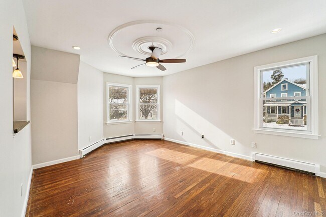 Building Photo - 60 Elysian Ave