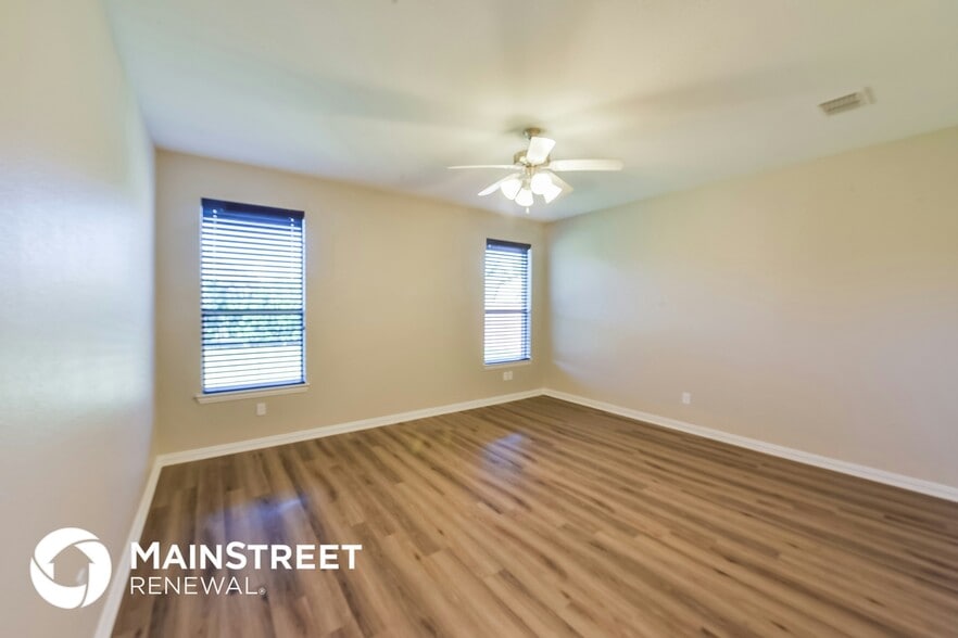 Building Photo - 13673 Saddlewood Dr