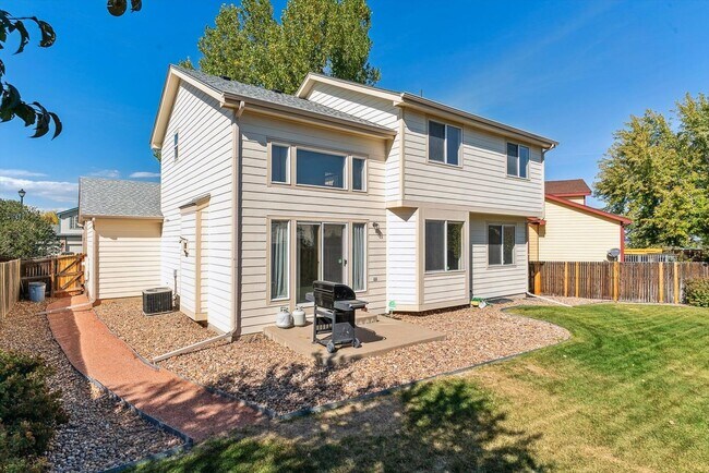 Building Photo - Spacious 3 Bed, 2.5 Bath Home In Sterling ...