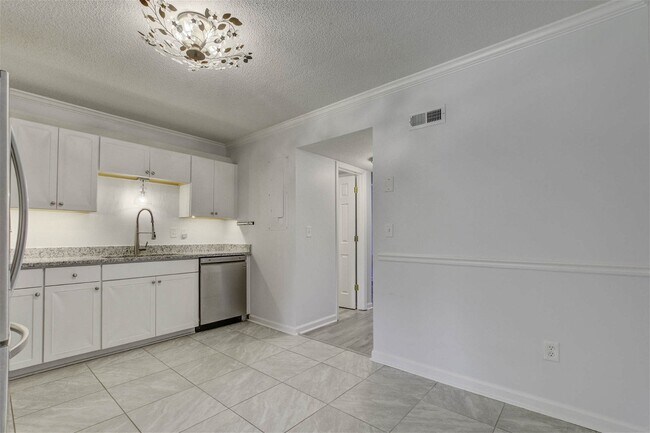 Building Photo - 1836 Mepkin Road Apt #D9, Charleston, SC 2...