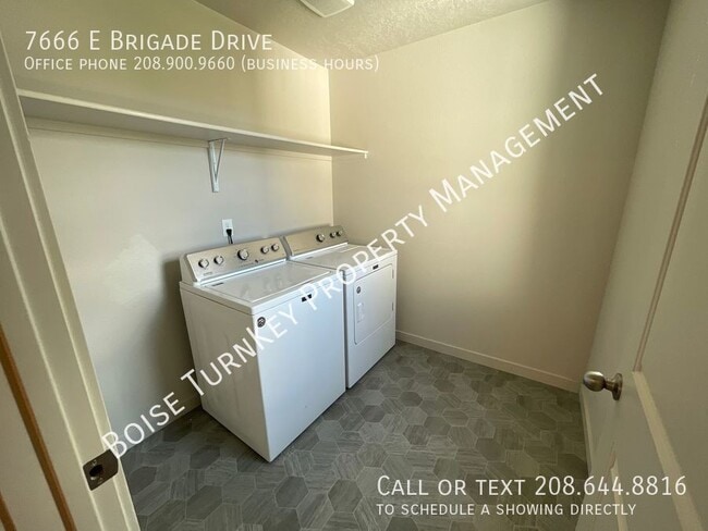 Building Photo - 7666 E Brigade Dr