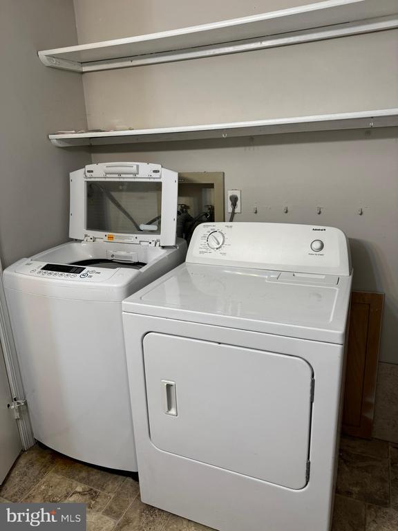 Building Photo - 206 Ritter Pl