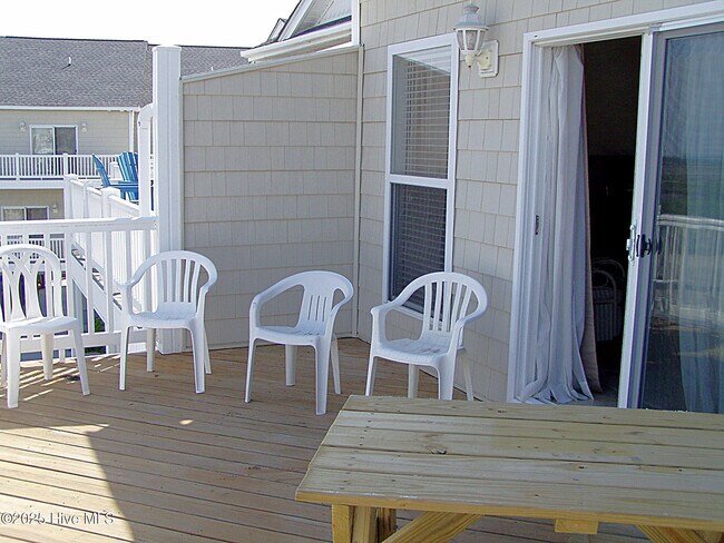Building Photo - 108 Sea Star Cir