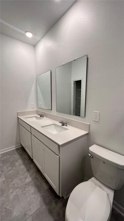 Building Photo - 1120 Tyler Lp
