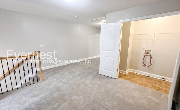 Building Photo - 124 Brown Estates Dr