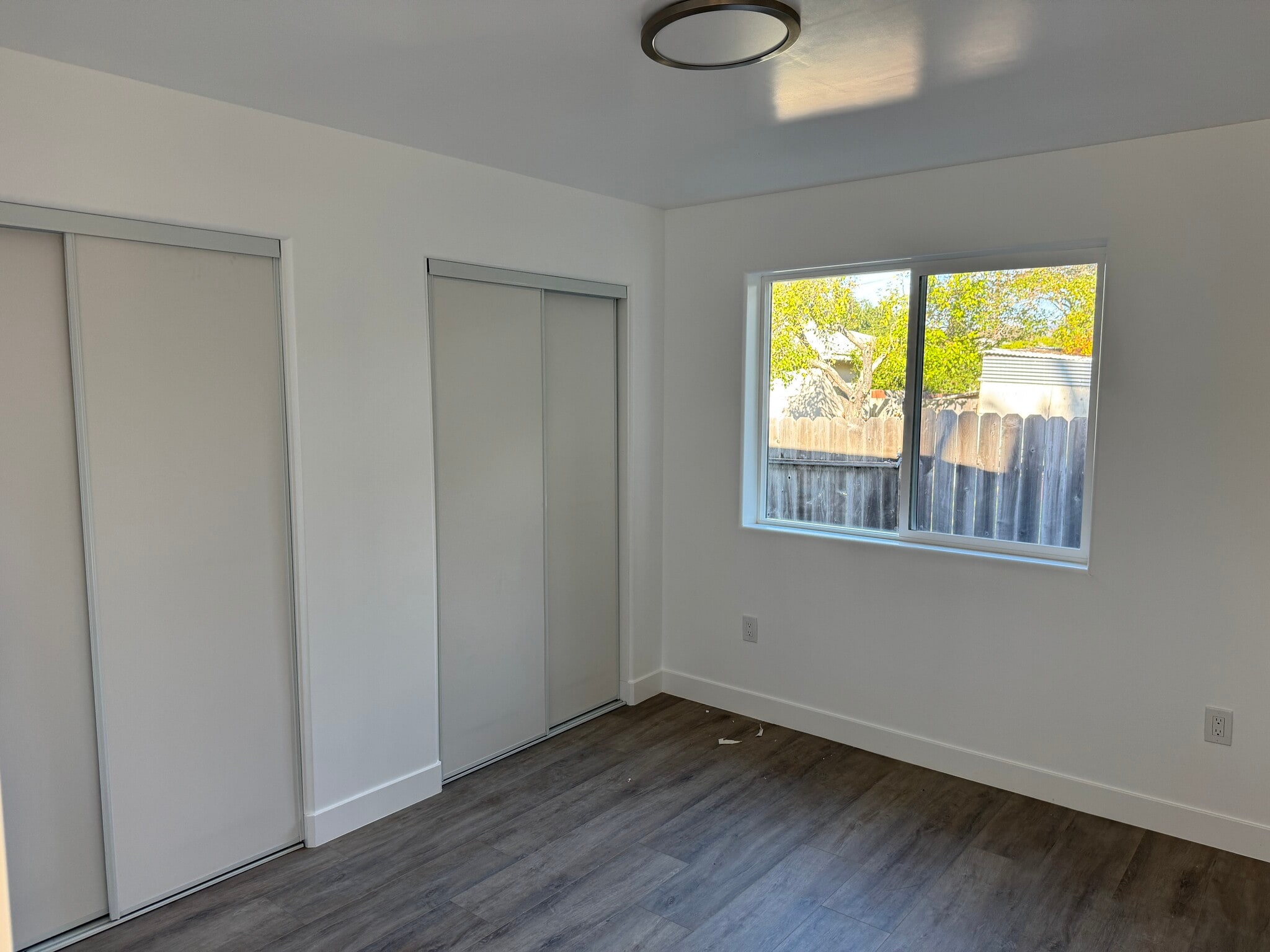 Building Photo - 376 Ramona Dr