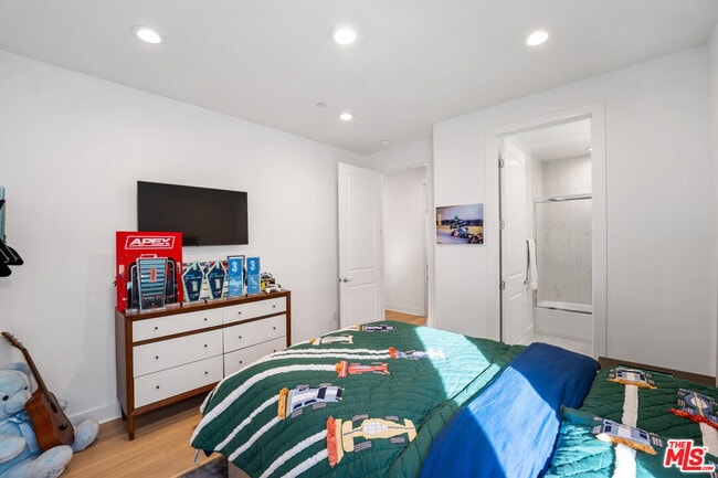 Building Photo - 20712 Deer Grass Ct