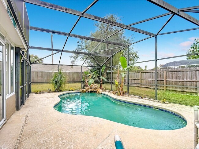 Building Photo - 227 Robbins Rest Cir