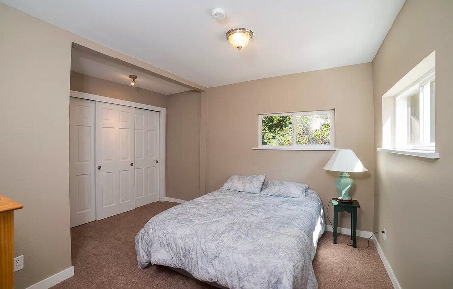 Primary Bedroom on the Main - 1426 Queen Ave NE