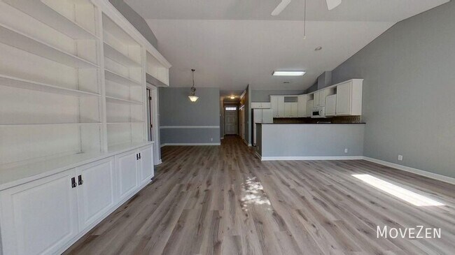 Building Photo - 5006 Carleton Dr