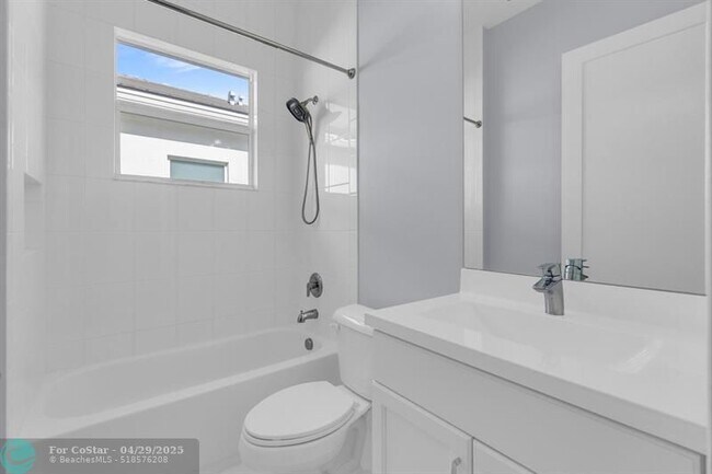 Building Photo - 9739 Salty Bay Dr