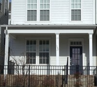 Building Photo - 1057 Vida Wy