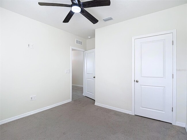 Building Photo - 2682 Common Fig Run