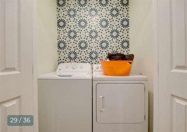 Building Photo - 520 W Bluff St