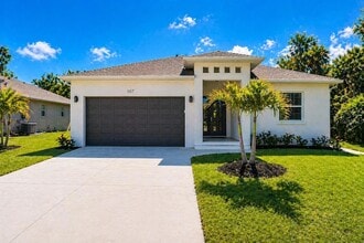 Building Photo - 107 Swan Dr