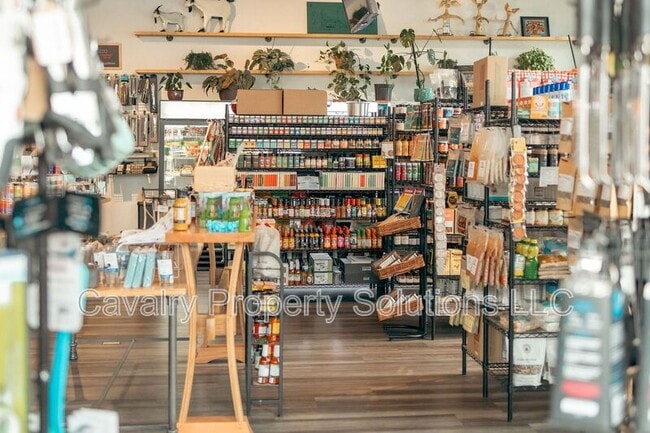 Building Photo - 1831 W Michigan St