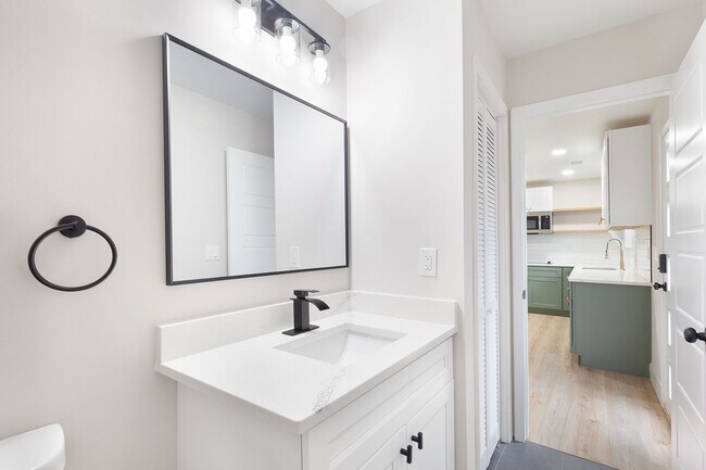 Building Photo - Newly Constructed 2 Bedroom 2 Bathroom in Desirable Old Fourth Ward