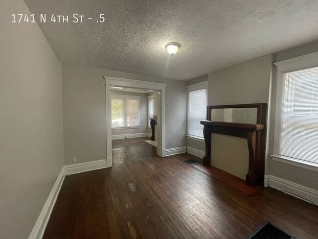Building Photo - 1741 N 4th St