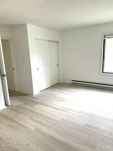 Building Photo - 175 Amberly Dr