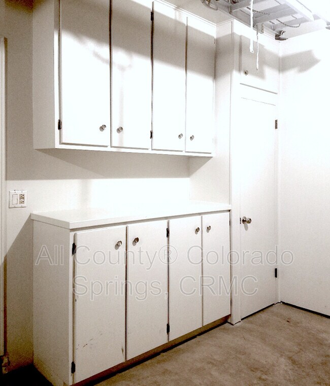 Building Photo - 134 Miramar Dr