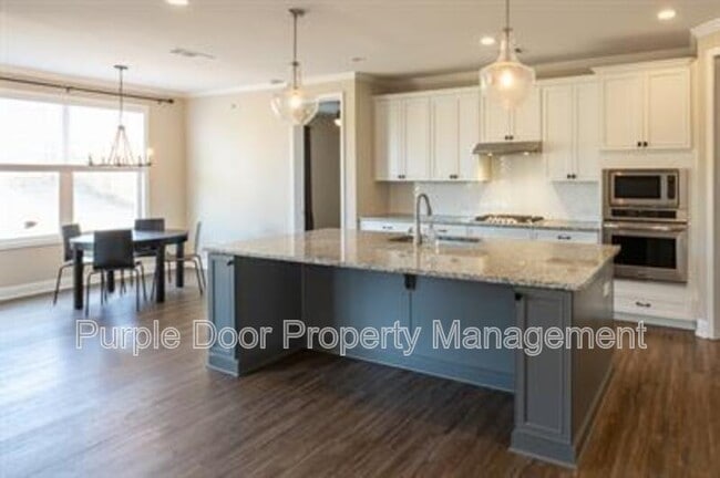 Building Photo - 318 Timbercreek Dr