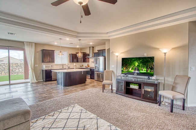 Building Photo - 4716 Christian Azcarate St