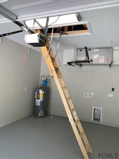 Building Photo - 27 Pony Express Dr