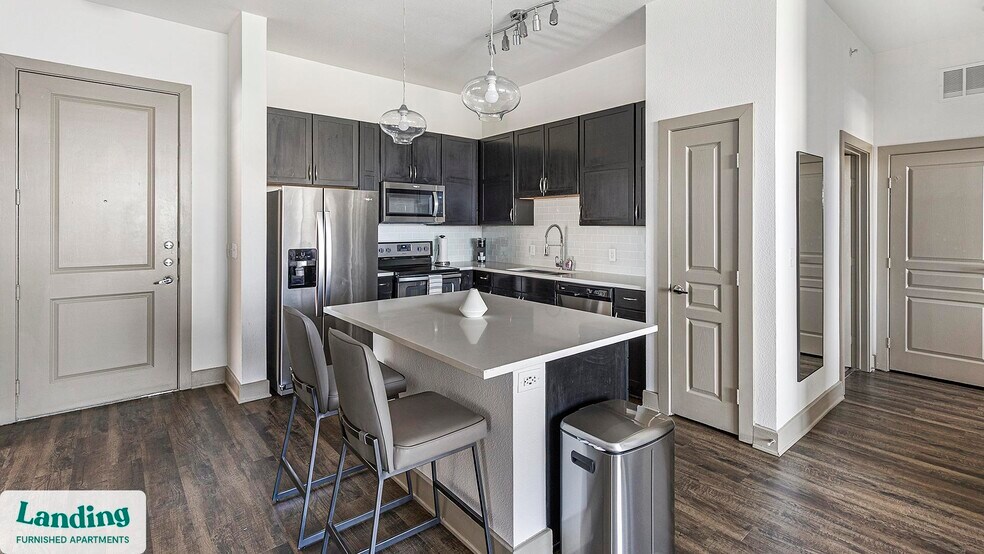 Building Photo - 5005 Galleria Dr