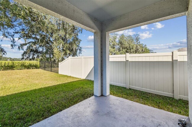 Building Photo - 33635 Field Maple Lp