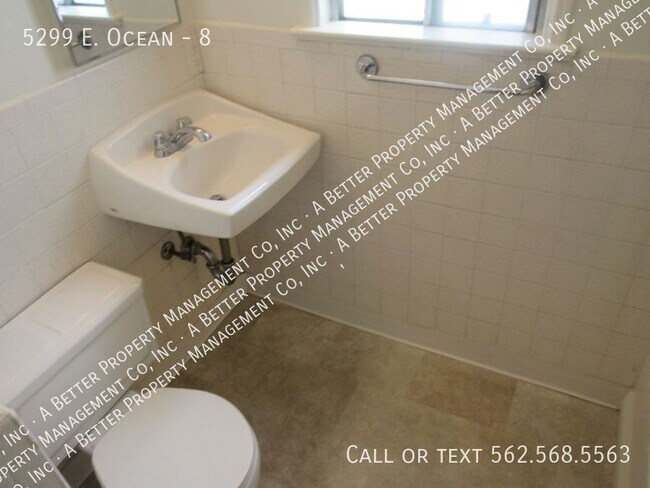 Building Photo - 5299 E. Ocean-8