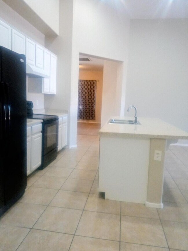 Building Photo - 24744 W Illini St