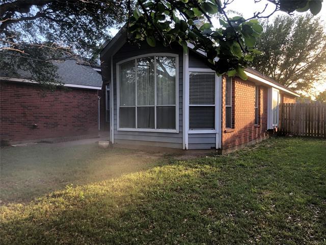 Building Photo - 17712 River Chase Dr