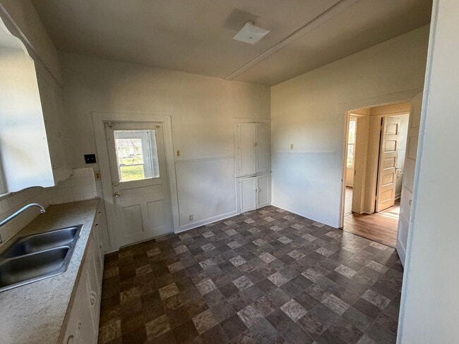 Building Photo - 4305 Fonville Ave