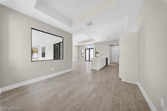 Building Photo - 1206 Moore Ave