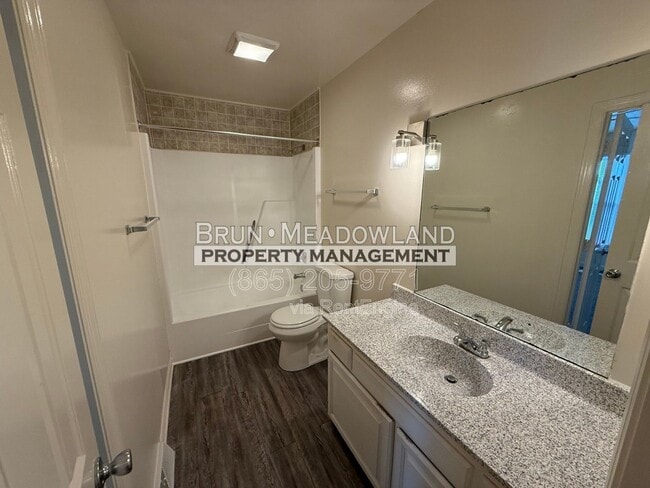 Building Photo - 9116 Parktop Ln NW