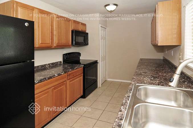 Building Photo - 1534 Coffeyville Trail