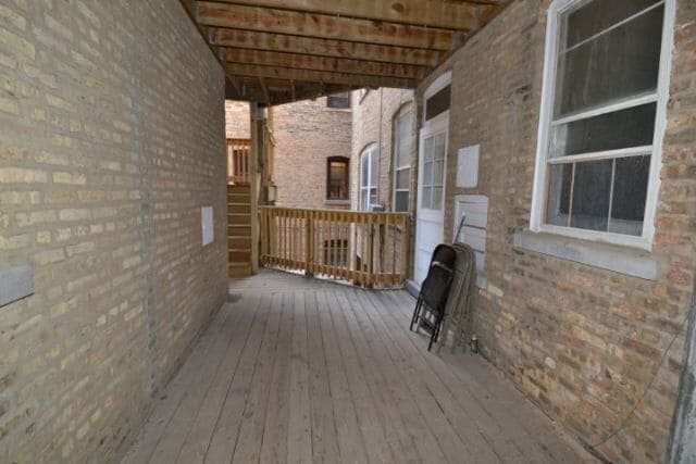 Building Photo - 5023 N Winchester Ave