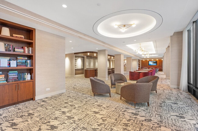 Building Photo - 2575 Peachtree Rd NE