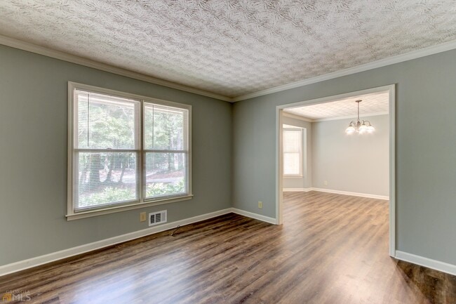 Building Photo - 130 Aspen Way